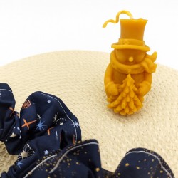 Χριστουγεννιάτικο κουτί με κερί και μπλε scrunchies