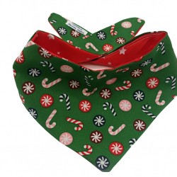 Mπαντάνα σκύλου γλυφειτζούρια