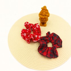 Χριστουγεννιάτικο κουτί με κερί και κοκκαλάκια